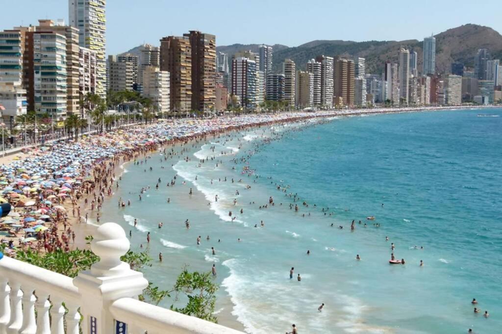 Apartamento Playa Levante Benidorm Exteriör bild